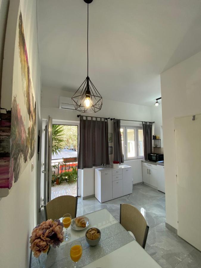 Apartment Sara Trogir Extérieur photo