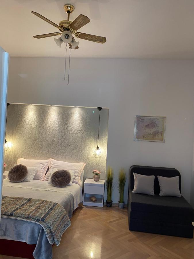 Apartment Sara Trogir Extérieur photo